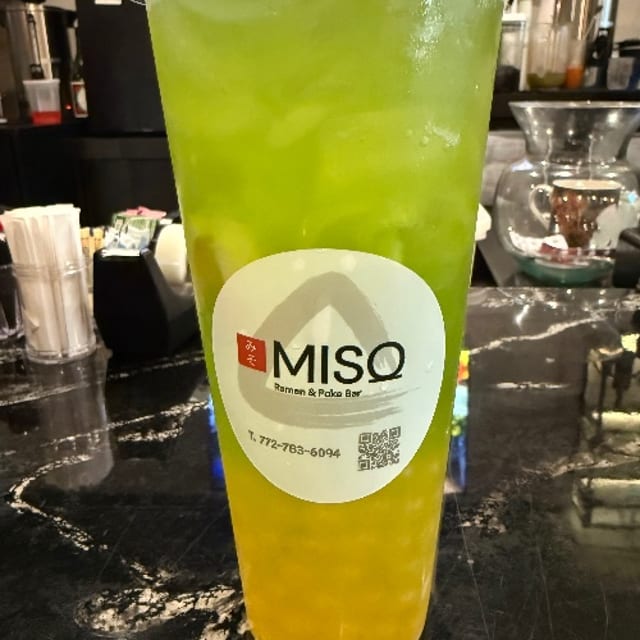 Kiwi Lychee Breeze.