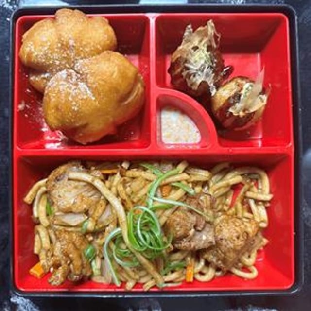 L Yaki Udon.
